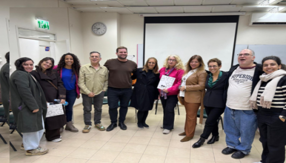 מקבלים תעודות לדבר מיניות מקבלים תעודות לדבר מיניות