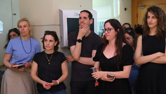 הרמת כוסית חג פסח 17.04.24