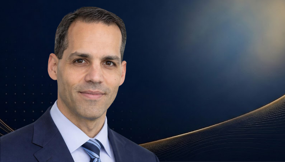 הכירו את רכז הקורס הפרעות פסיכוטיות | ד"ר אביב שגב הכירו את רכז הקורס הפרעות פסיכוטיות | ד"ר אביב שגב