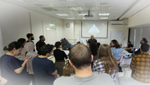 הסדנה המעשית הראשונה בקורס POCUS פתחה את הסמסטר