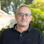 פרופ' ערן פרלסון